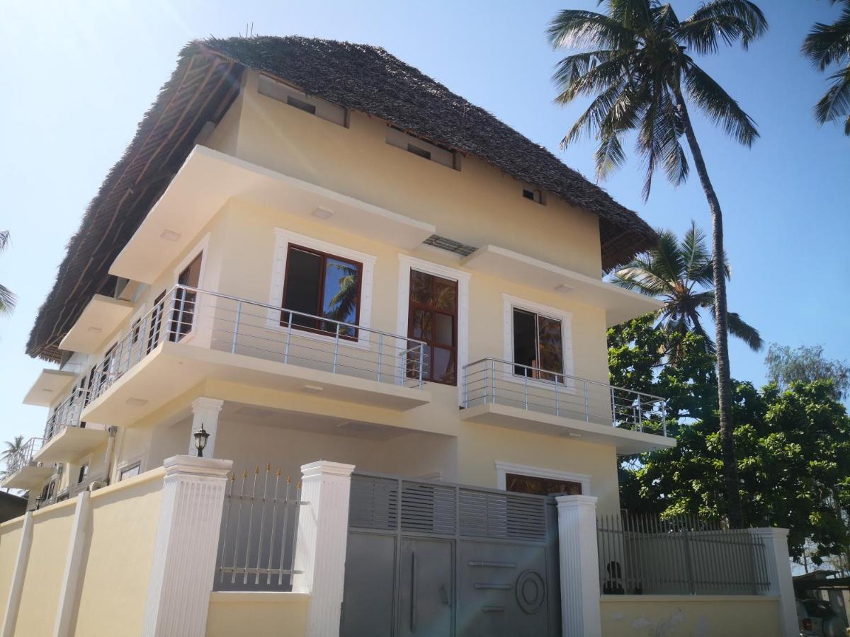 Mambo Inn Nungwi Exterior foto